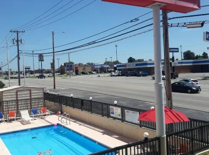 Rest Inn & Suites