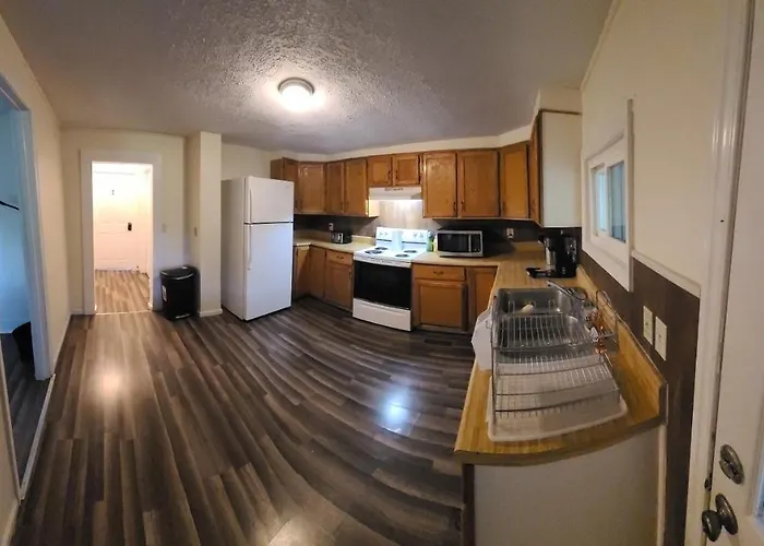 The Dragon'S Den 5 Bedroom House 1 Mile To Main St Tazewell, United States