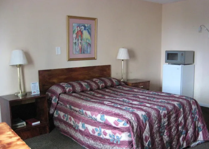 Rainbow Court Annex Motel