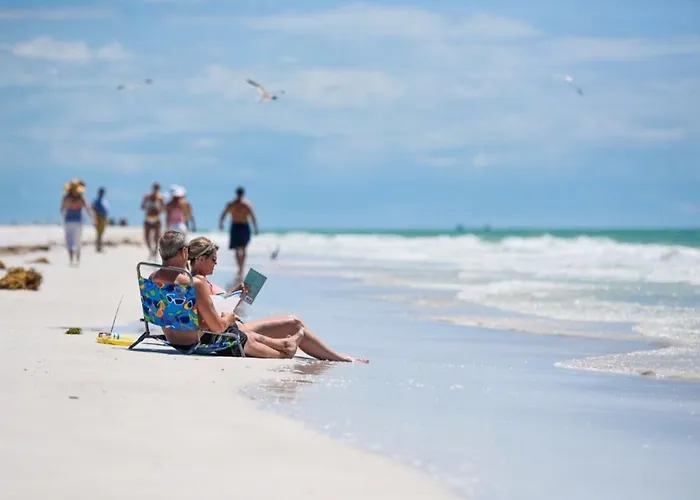 Banana Cabana By Beachside Management