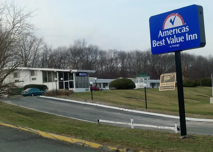 Americas Best Value Inn Smithtown, United States