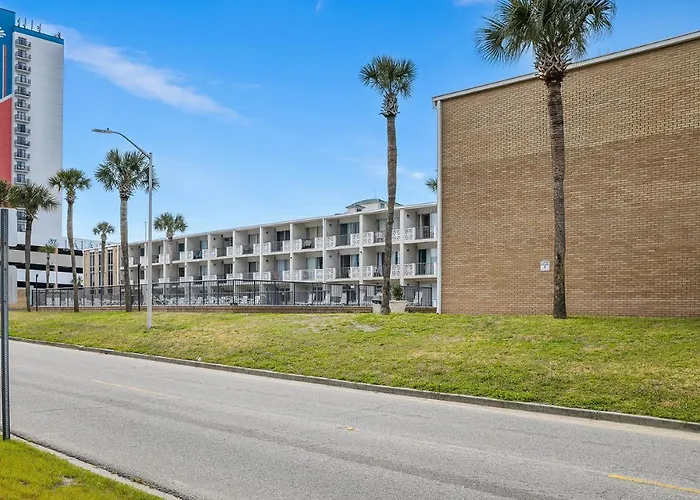 1600 South Ocean Boulevard