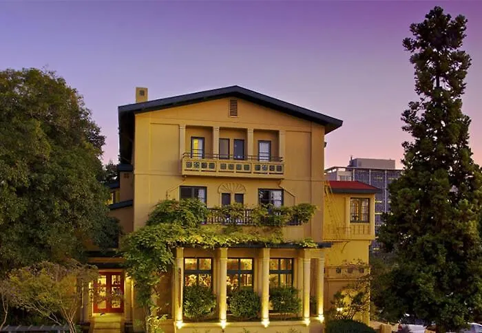 Bancroft Hotel