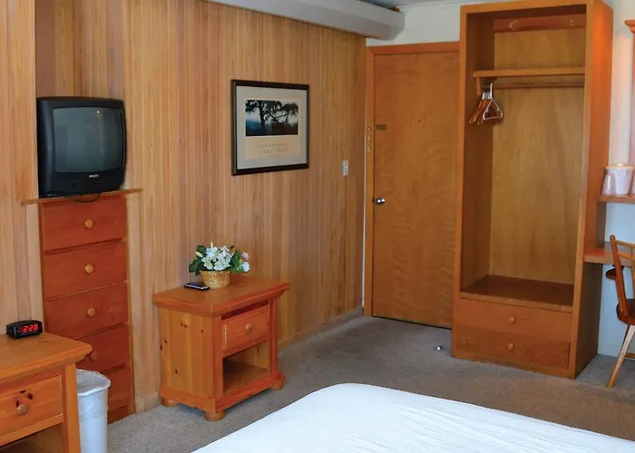 Liftline Lodge Stratton Mountain, United States
