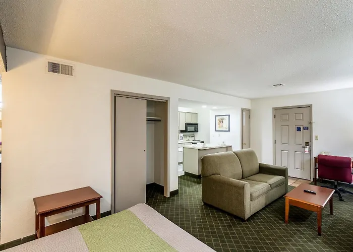 Studio 6-Tulsa, Ok, United States