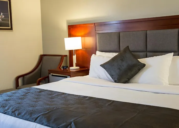 Ramada Plaza By Wyndham Chicago North Shore Wheeling, United States