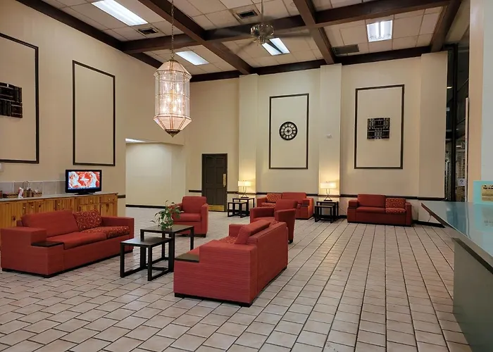Rest Inn - Extended Stay, I-40 Airport, Wedding & Event Center