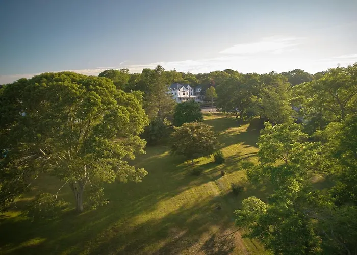 The Chequit Hotel Shelter Island Heights, United States
