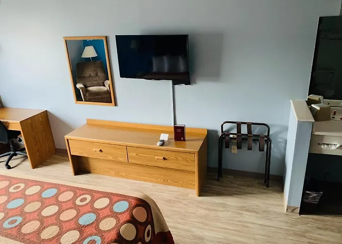 Super 8 By Wyndham Crete Motel, United States