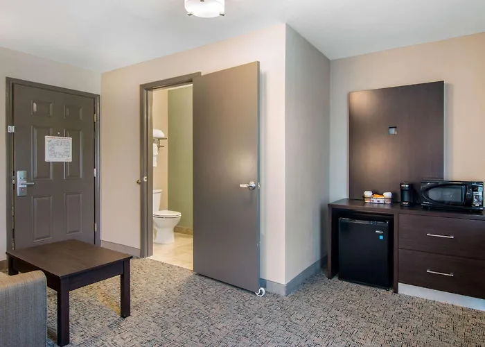 Clarion Inn & Suites Atlanta Downtown, United States