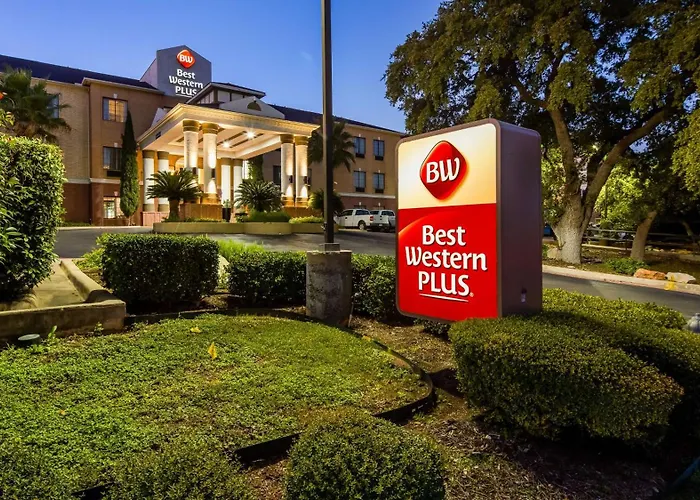 Best Western Plus Hill Country Suites