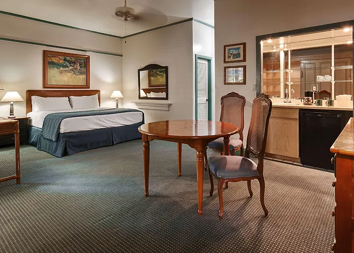 Best Western Pioneer Inn Lahaina, United States