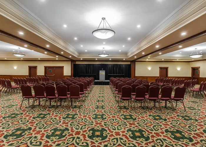 Wyndham Visalia Hotel, United States