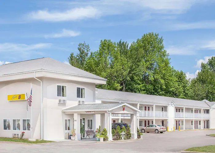 Super 8 By Wyndham