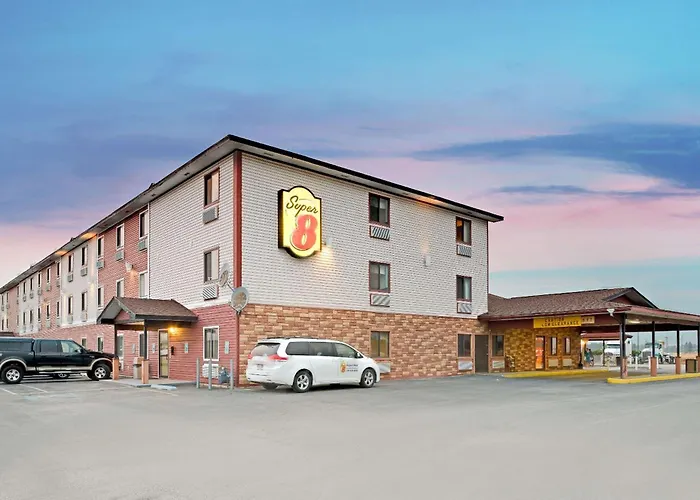 Super 8 By Wyndham Spokane/West