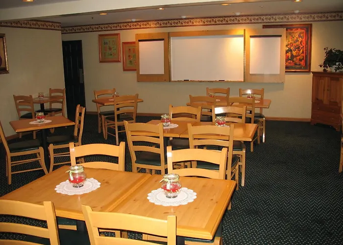 Country Inn & Suites By Radisson, , Mi