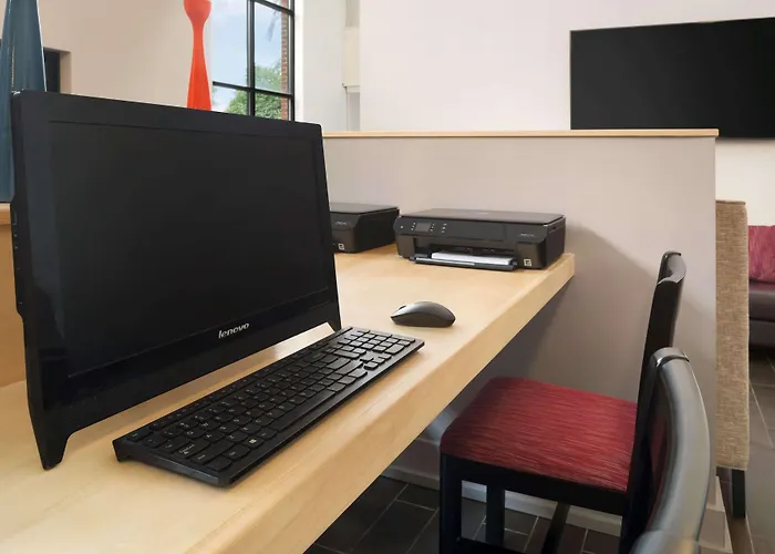 Ramada By Wyndham Uniontown Hotel, United States
