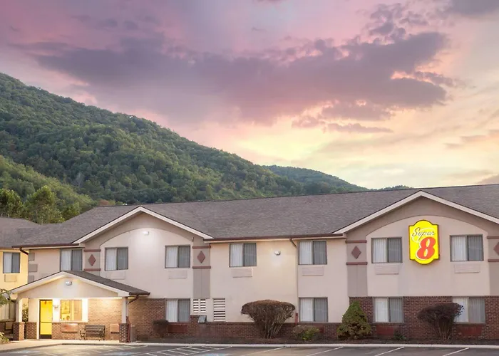 Super 8 By Wyndham Norton Va