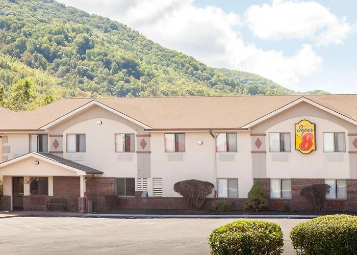 Super 8 By Wyndham Norton Va