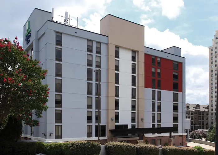 Holiday Inn Express & Suites Atlanta Perimeter Mall By Ihg