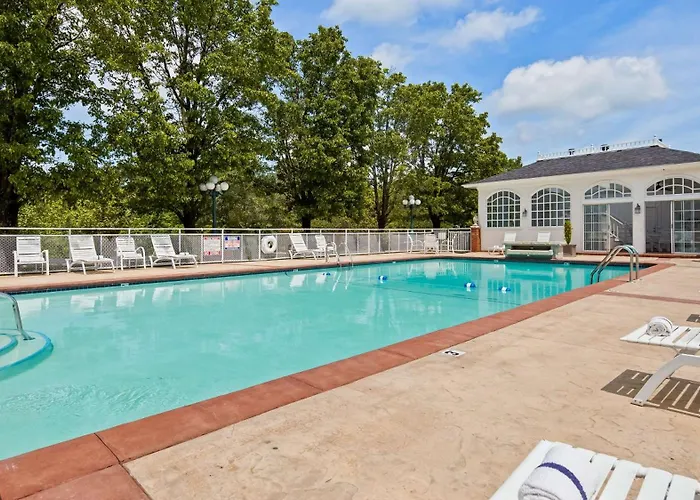 Osage Creek Lodge