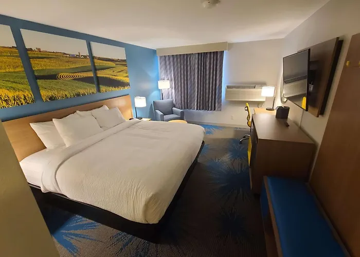 Days Inn By Wyndham Johnson Creek, United States