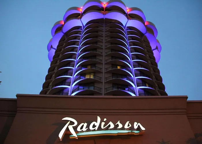 Radisson Cincinnati Riverfront