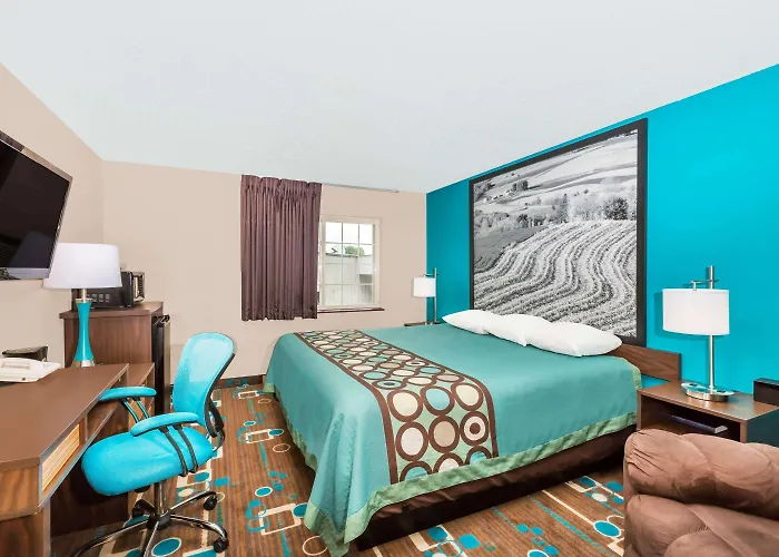 Super 8 By Wyndham