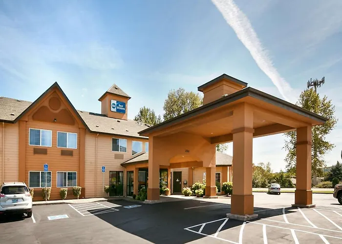 Best Western Dallas Inn & Suites