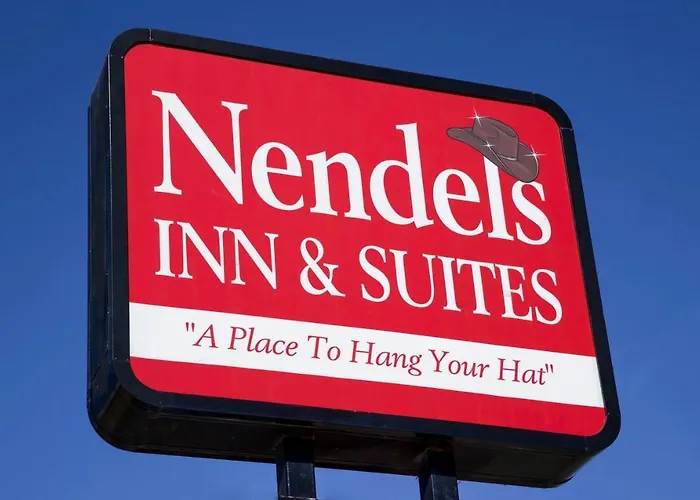 Nendels Inn & Suites Airport
