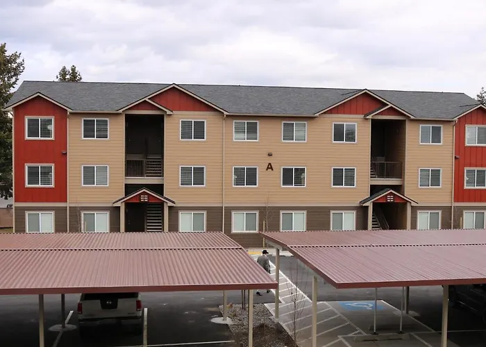 Autumn Leaf Suites