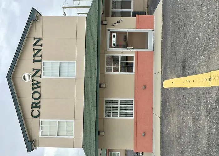 Crown Inn - Fayetteville