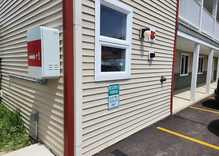 Stay Inn And Suites