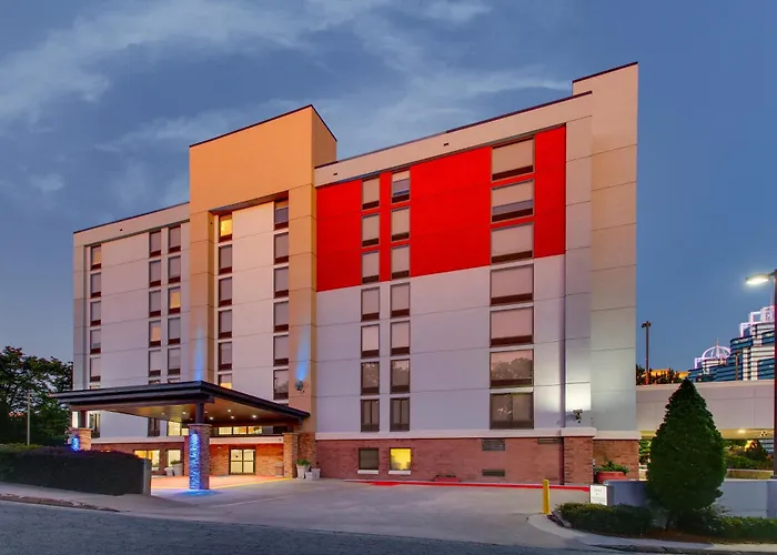 Holiday Inn Express & Suites Atlanta Perimeter Mall By Ihg