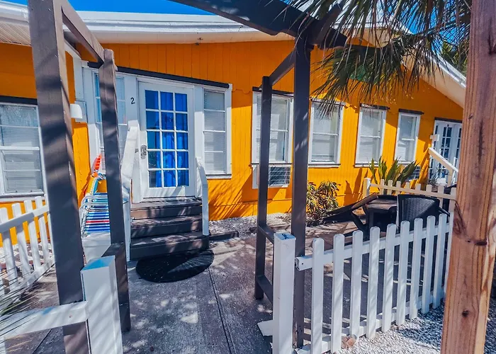 Playa Esmeralda One Bedroom Cottages