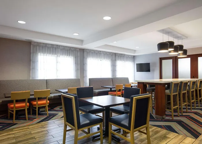 Hampton Inn