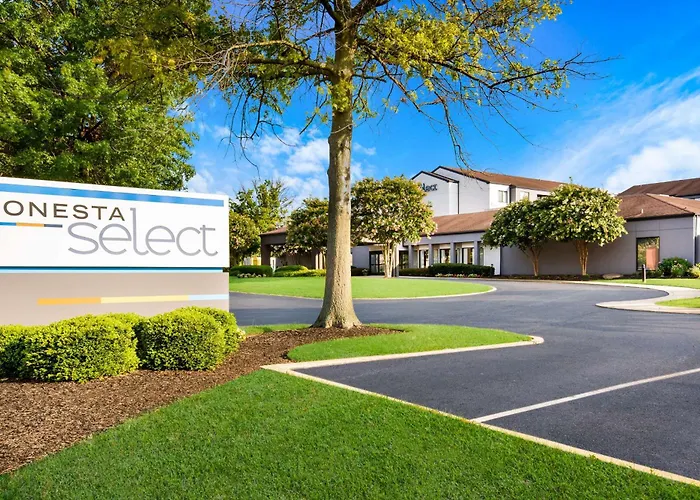 Sonesta Select Airport