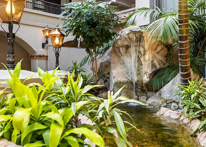 Embassy Suites By Hilton Los Angeles International Airport South