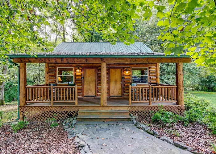 Dancing Bear Lodge