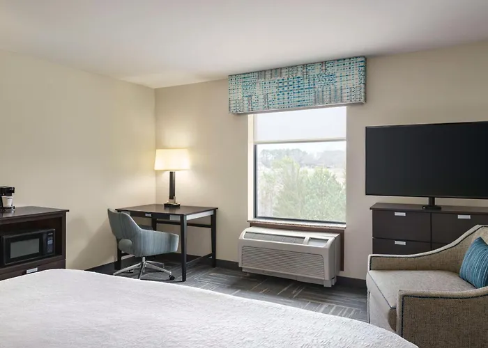 Hampton Inn New Albany, United States