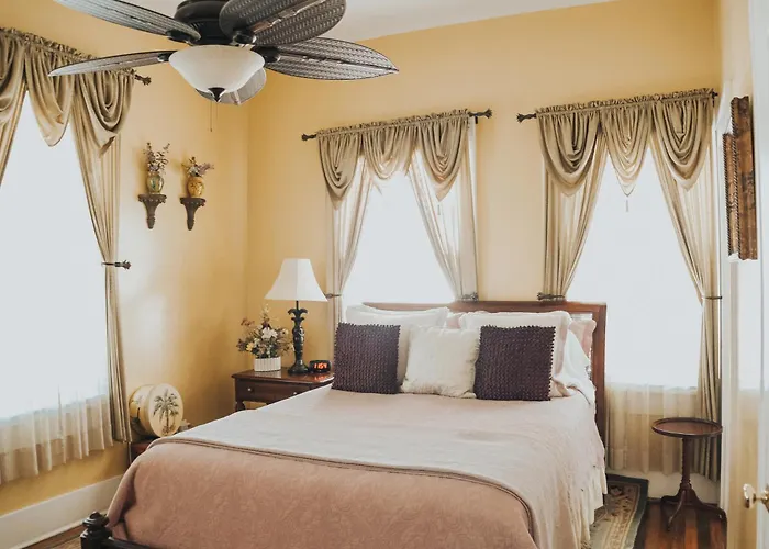 Green Palm Inn Savannah, United States
