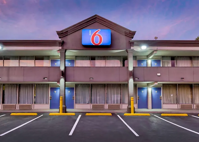 Motel 6
