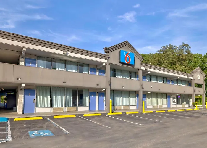 Motel 6