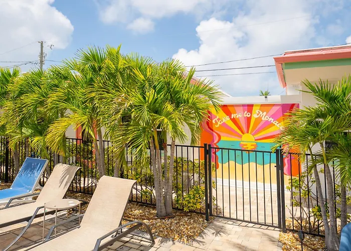 142 - Time Travelers Welcome: Your 50S Style Getaway