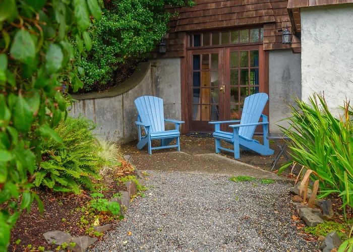 Arch Cape Inn And Retreat, United States