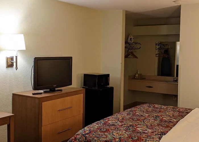 Budget Host Inn