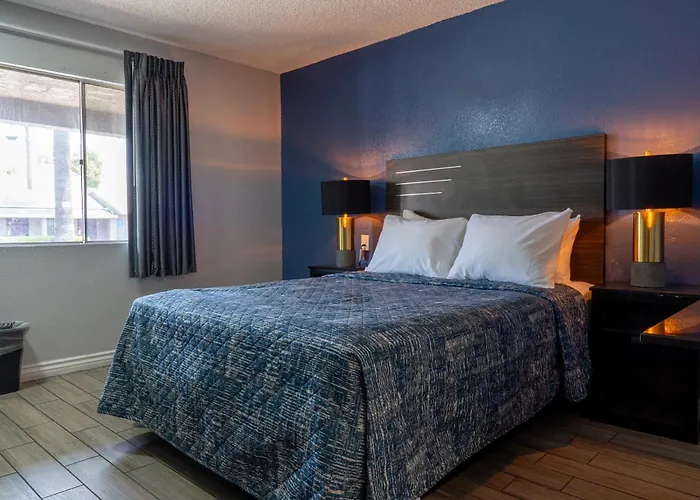 Pala Motel Pomona, United States