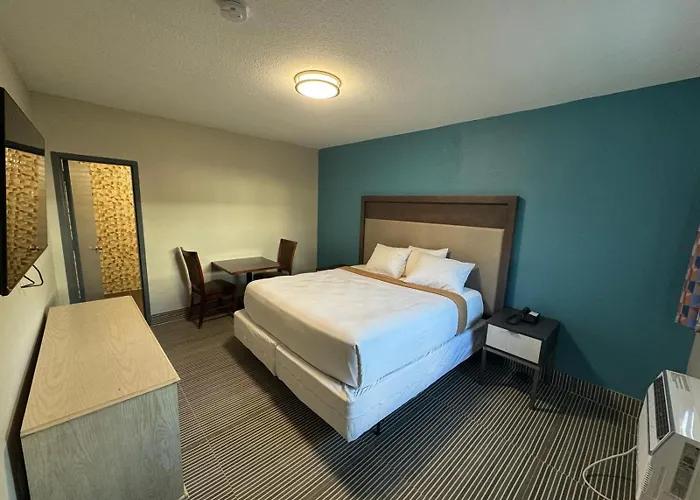 Essence Express Elizabeth Ewr Airport Hotel, United States
