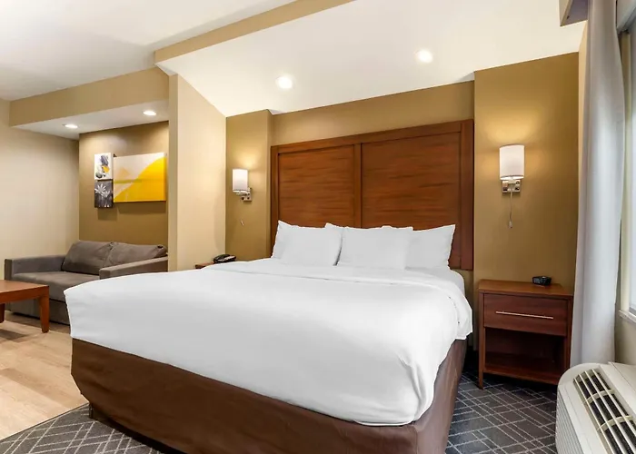 Comfort Suites Monaca, United States