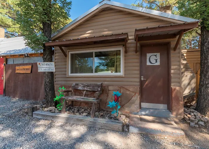Enchanted Hideaway Cabins And Cottages Ruidoso, United States